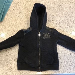 Quilted cotton black sweatshirt. Full zip